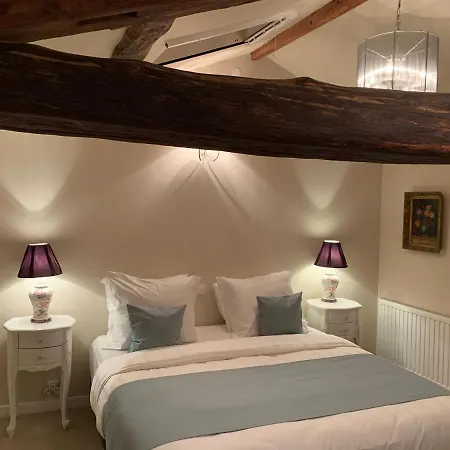 De Lussais Couette-café Chef-Boutonne
